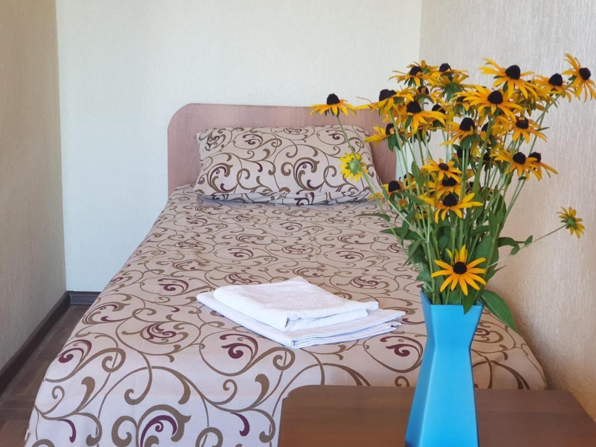 Guest House Lykhny ガグラ エクステリア 写真